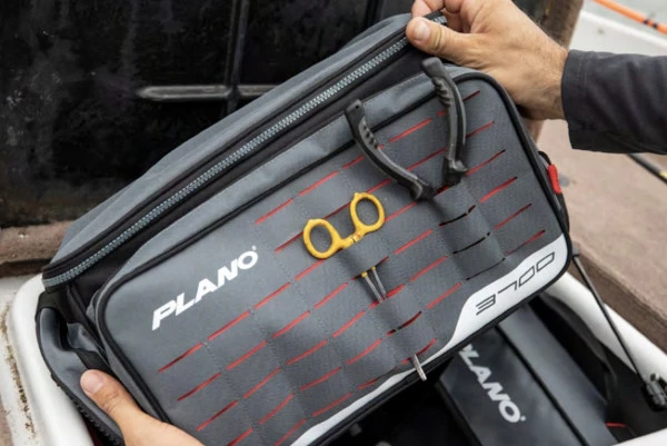 Plano Weekend Case 3700 (Incl. 2x Stowaway Boxes) 1 Plano Weekend Case 3700 (Incl. 2x Stowaway Boxes)