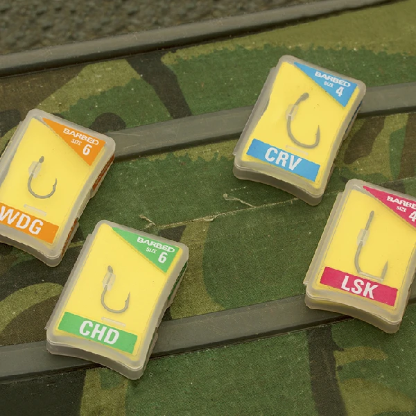 Avid Carp Reaction Hooks Chod Barbed(12pcs) 2 Avid Carp Reaction Hooks Chod Barbed(12pcs) – Bild 2