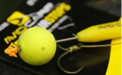 Avid Carp Super Hair Stop - Red/White -Velo Feuer Verkäufe b5063d742fa54d83