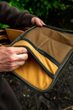 Ultimate Adventure Accessory Case -Velo Feuer Verkäufe cfa29211fe00ca13