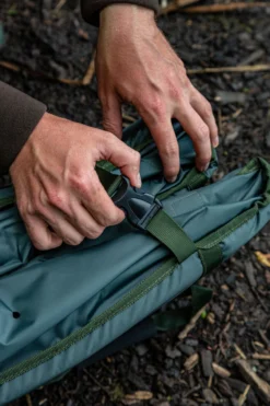 Ultimate Adventure Carp Cradle Onthaakmat -Velo Feuer Verkäufe ed52cf6172e4df38